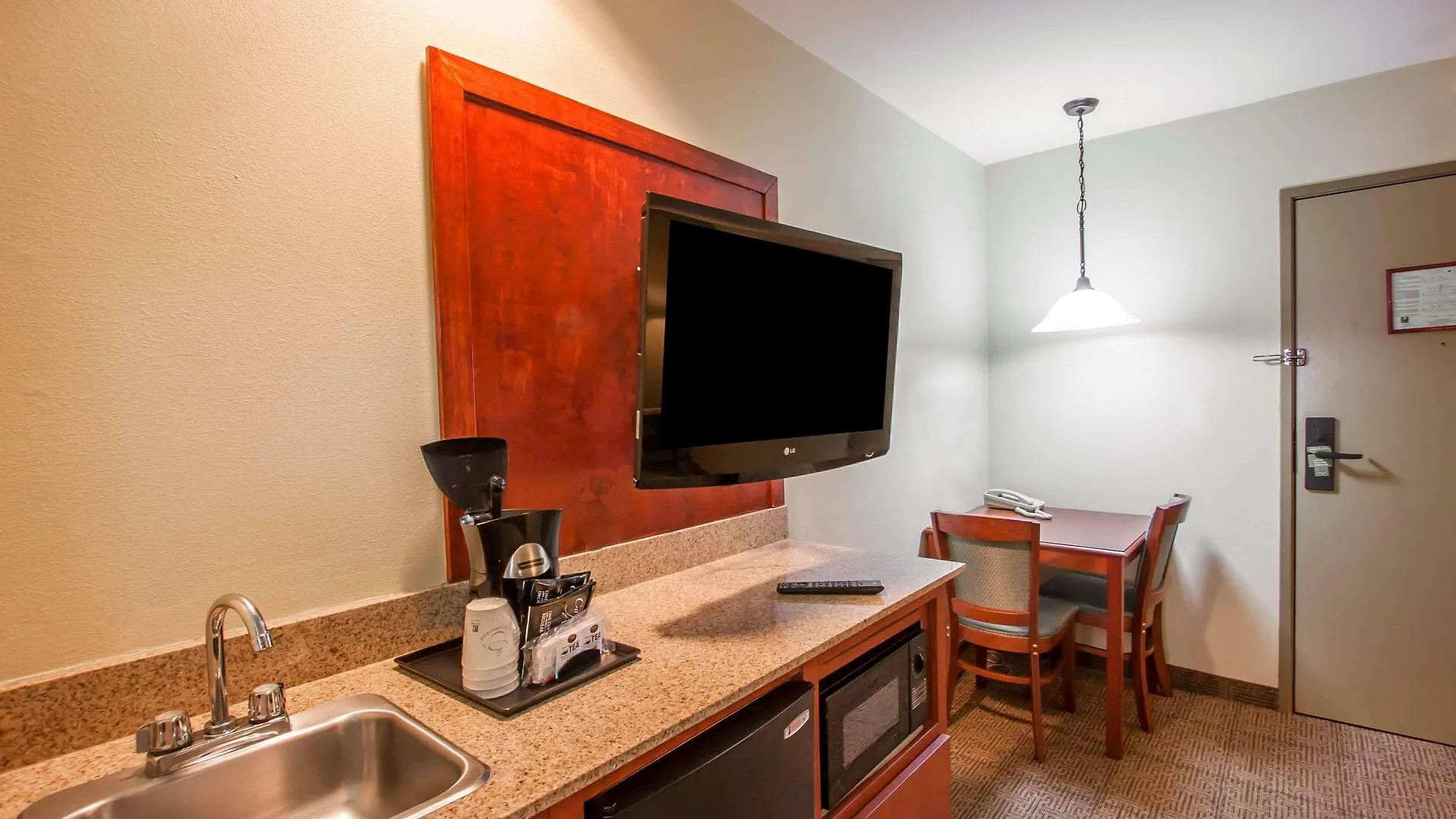 Quality Inn & Suites Germantown North