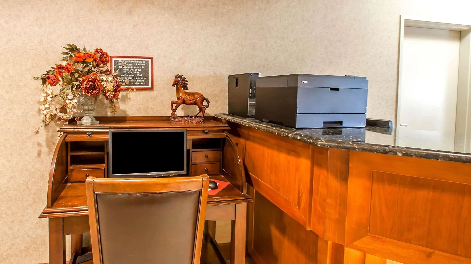 Quality Inn & Suites Germantown North Hotel